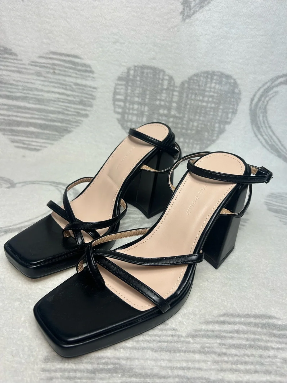 Princess Polly sleek black